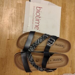 Black and White Women's Sandals